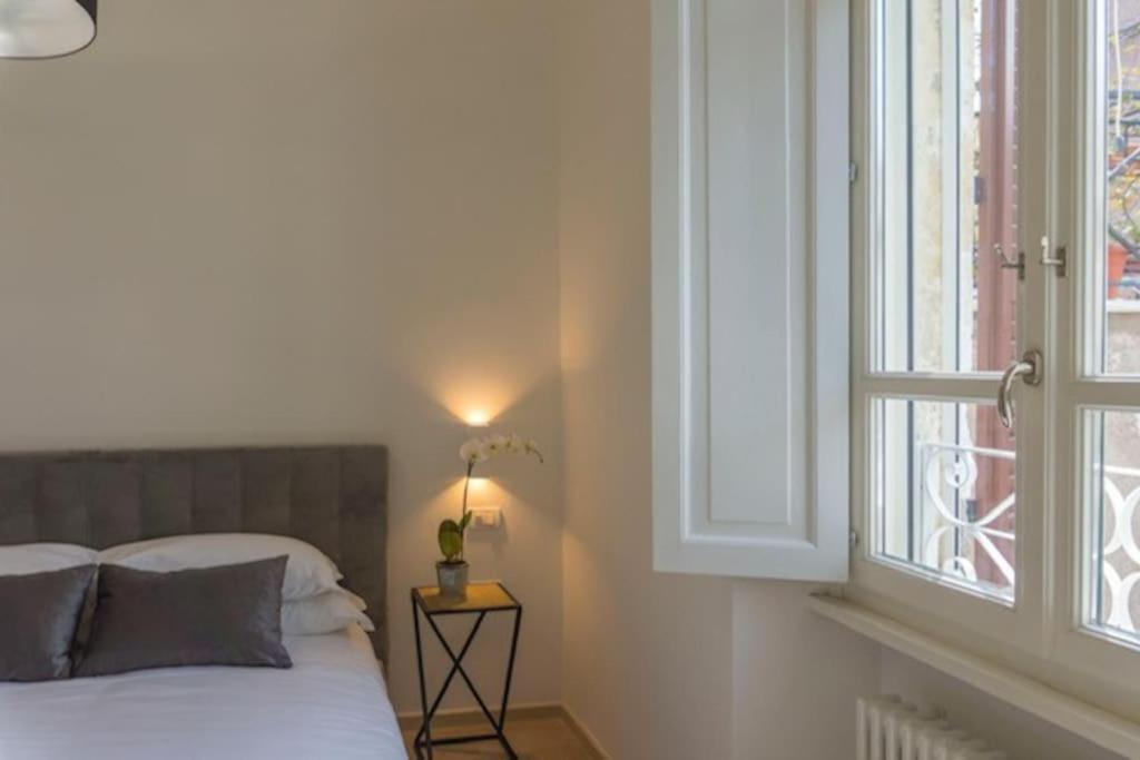 Borgo Charme Elegante E Unico. Dimora Da Sogno Apartment Rome Bagian luar foto